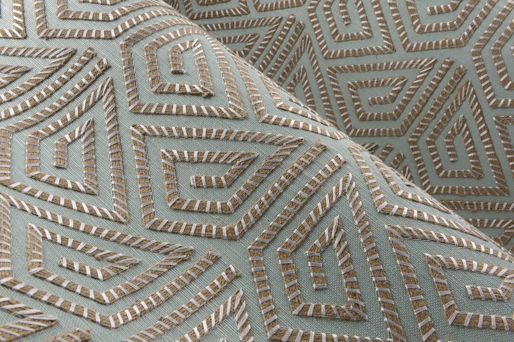15712 (2)